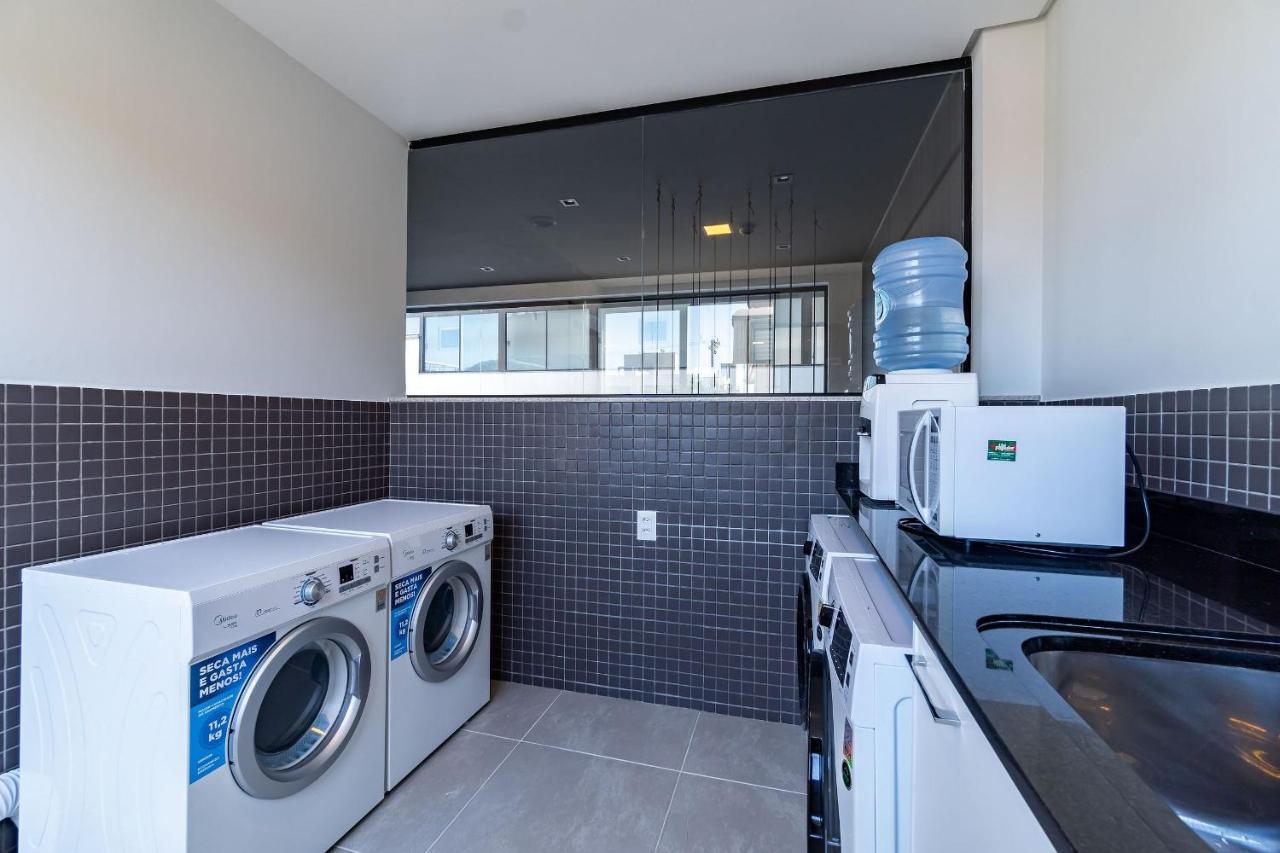 Aion Suites 103 - Compacto E Luxuoso Loft - Rooftop Com Piscina E Academia - A Poucos Passos Da Praia Bombinhas Exteriör bild